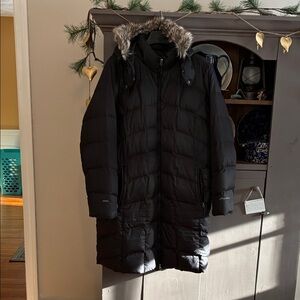 Eddie Bauer 3/4 length down puffer coat w detachable hood